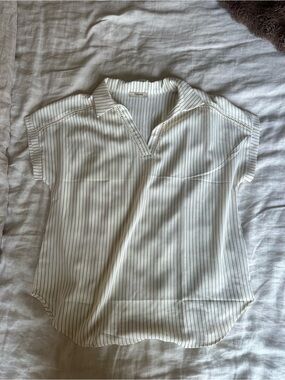 Striped Short-Sleeve V-Neck Blouse - White/Black